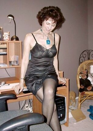 mature stockings and heels